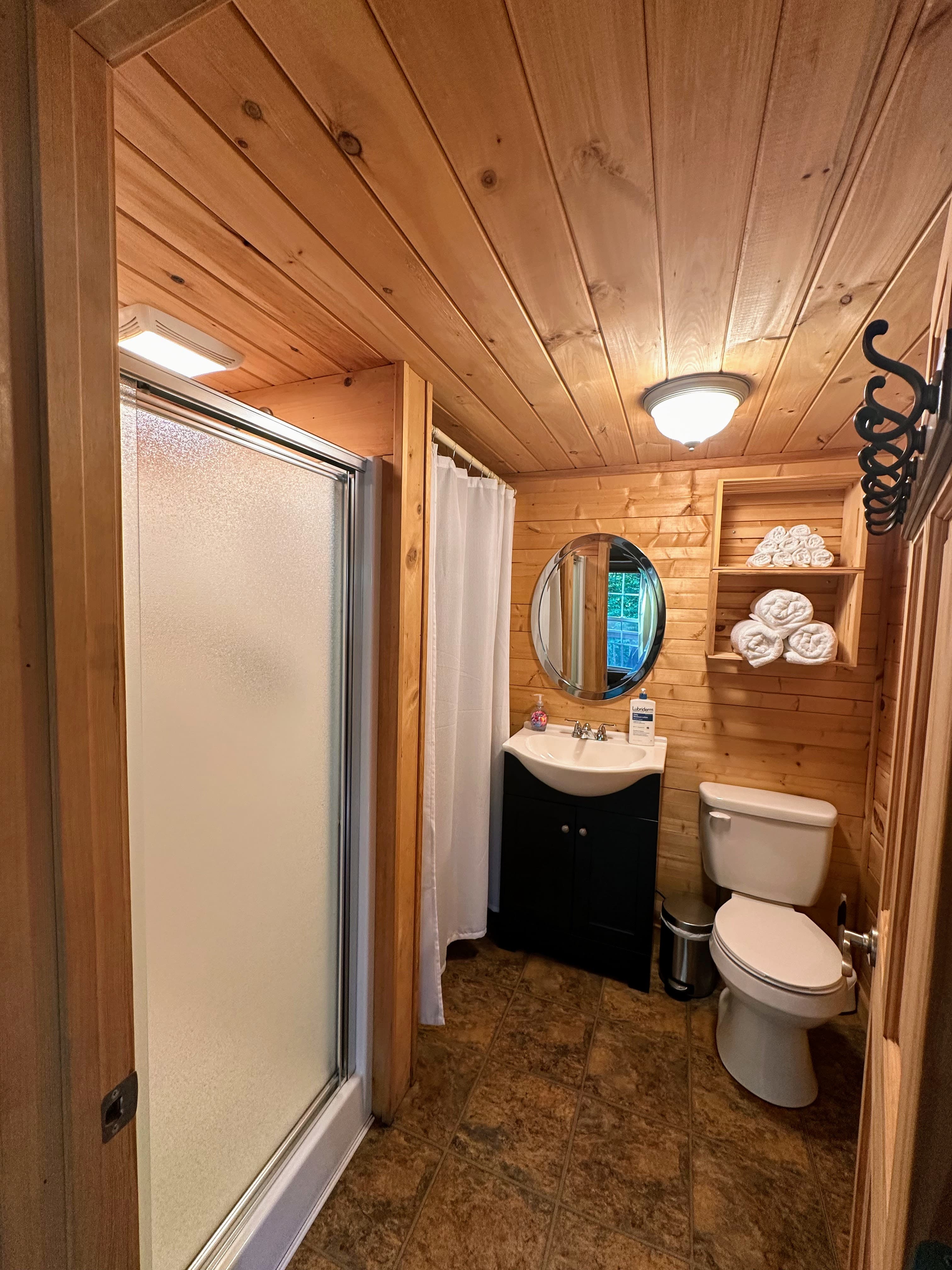 The Spruce Suite view 9